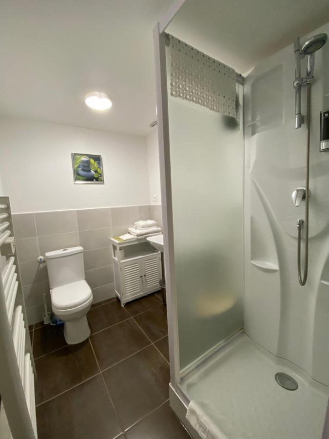 Appartement Au Coeur Du Village Avec Terrasse Et Parking Proche De Pamiers