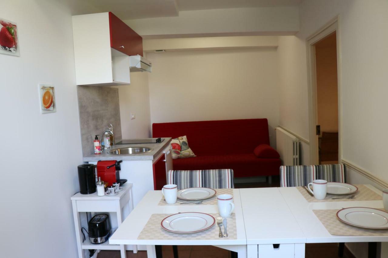 Au Coeur Du Village Avec Terrasse Et Parking Proche De Pamiers * Verniolle